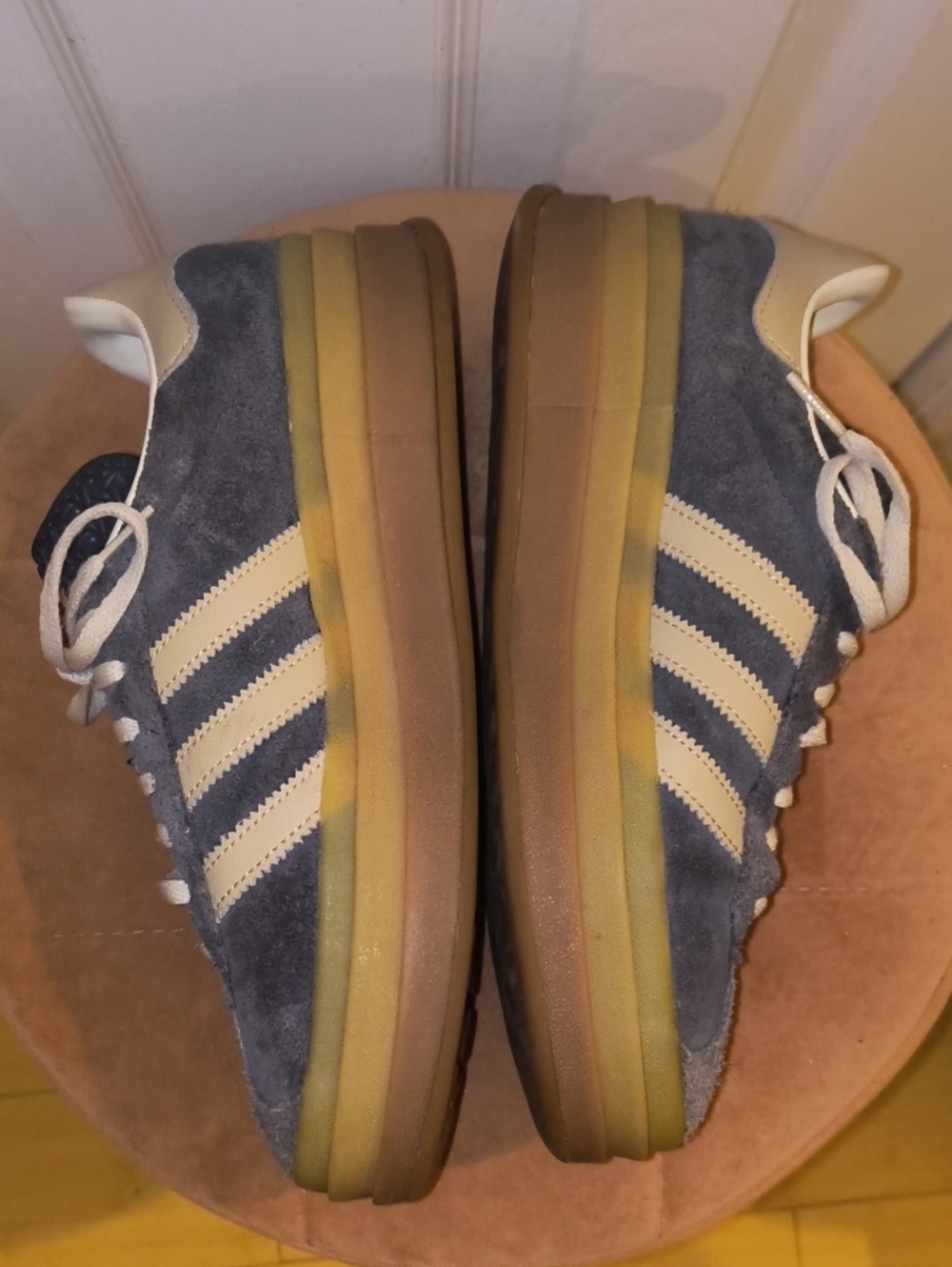 Adidas Gazelle Bold Shoes Grey Magic Beige Gum Size 8.5 - Picture 3 of 8